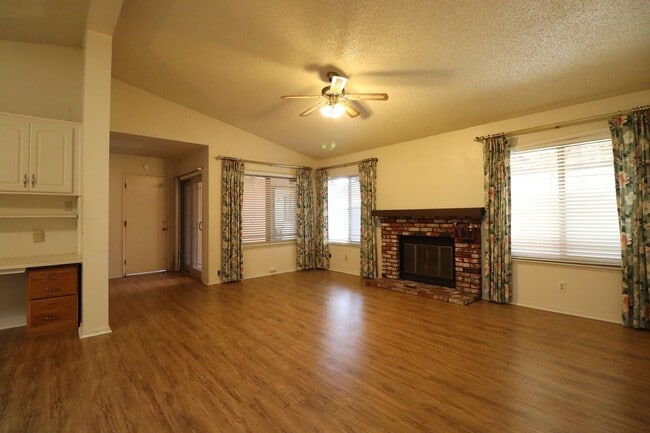 Photo - Preisker Gardens Three Bedroom