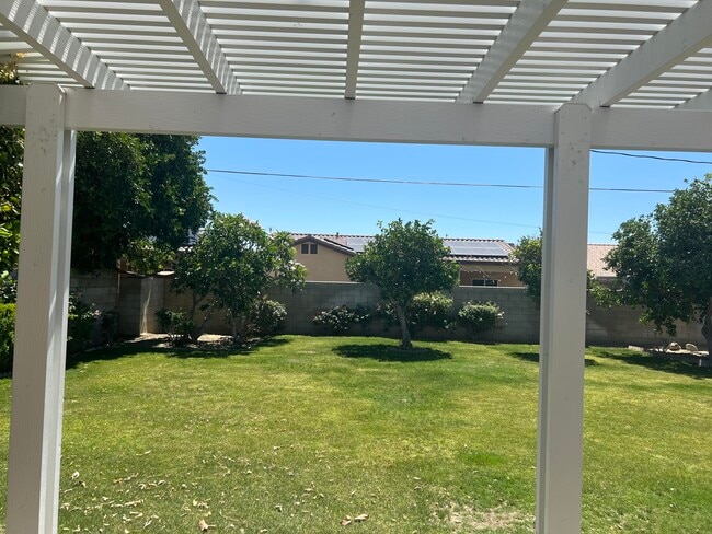 Photo - 30456 Avenida Del Yermo