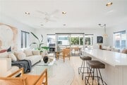 Photo - 444 36th St