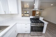 Photo - 325 Compton St Apartment Unit B