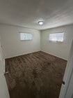 Photo - 2616 crestmoore pl