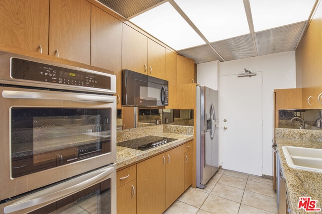 Photo - 10701 Wilshire Blvd Unit 2101