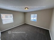 Photo - 751 E 104th St