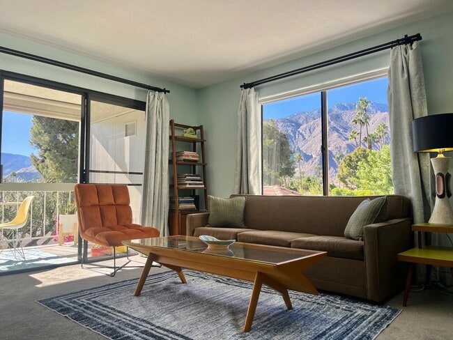 Building Photo - 1725 N Vía Miraleste Unit 2124