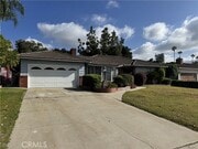 Photo - 833 Hugo Reid Dr House