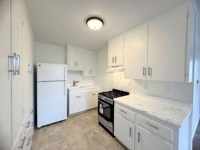 Photo - 3934 Third Ave Condo Unit #3