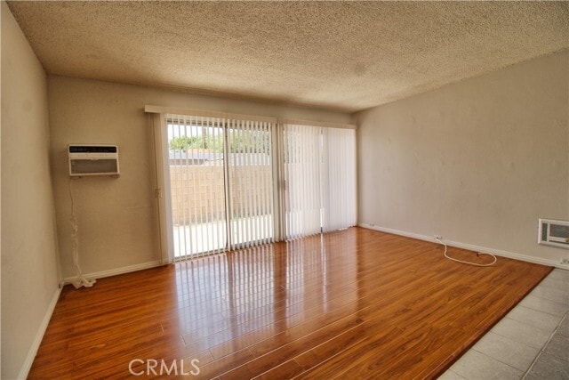 Photo - 567 Desert Way Unit 2