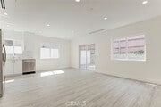 Photo - 7856 Kyle St