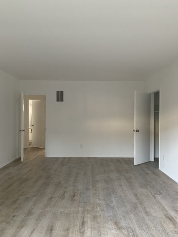 Photo - 13847 Burbank Blvd Unit 2