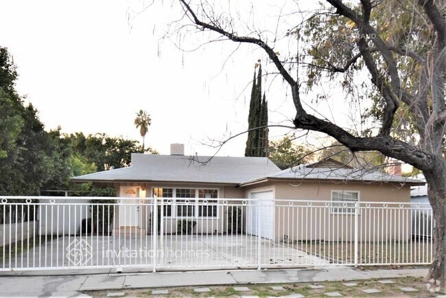 Building Photo - 6451 Gaviota Ave Rental