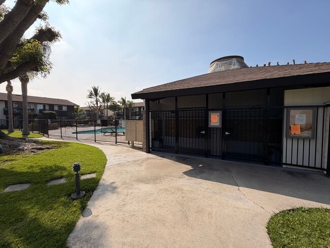 Photo - Remodeled 1 Bedroom, 1 Bathroom Stanton Co... Unit 16