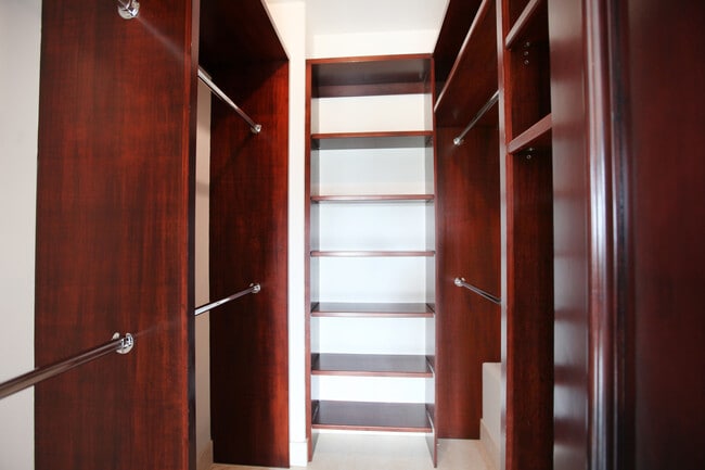 Photo - Luxury 3 bed 3 bath home available for ren...