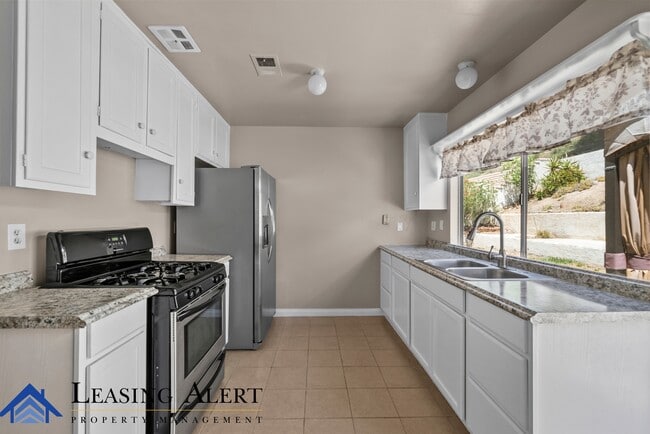Photo - 29238 Florabunda Rd