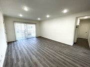 Photo - Palms Apartments