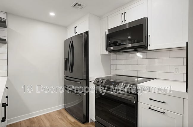 Photo - 425 W Beech St Unit 422 - 422
