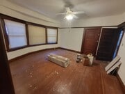 Photo - 4426 Homer St