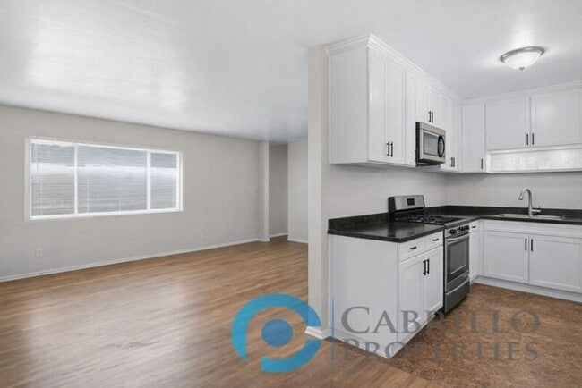 Photo - 4330 Cleveland Ave