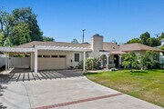 Photo - 12510 Kling St House