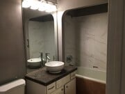 Full bath - 1436 Formosa N Ave Unit 2