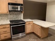 Photo - 292 Alpine St