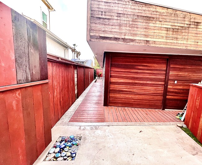Photo - 4436 Camero Ave Apartment Unit #2