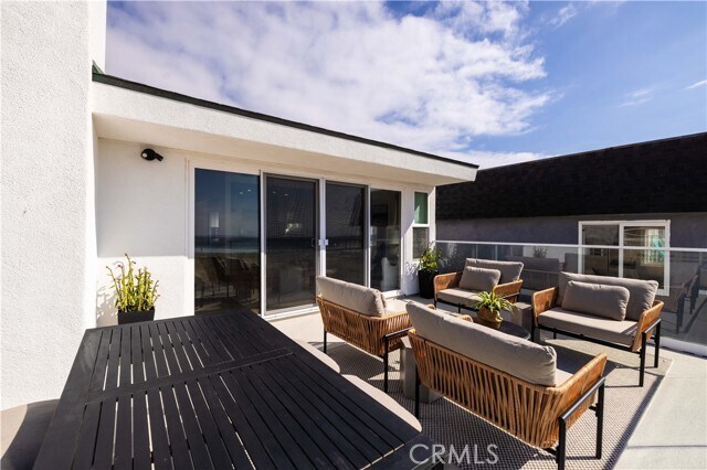 Photo - 3012 W Oceanfront