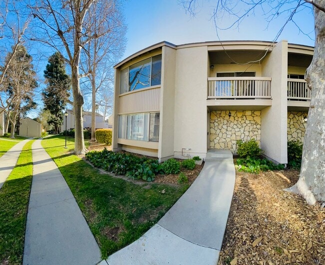 Photo - Renovated 3-bedroom townhouse in Todd Ranch with garage and spacious yard