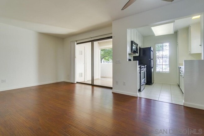 Photo - 13115 Wimberly Square Condo Unit 83
