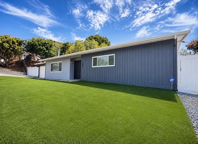 Photo - 3667 Agua Dulce Blvd