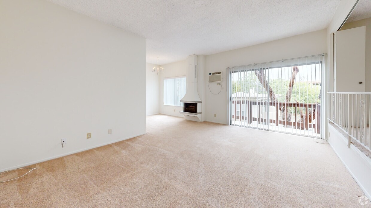 3D Tour - 11425 Rochester Ave