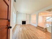 Photo - 309 California St