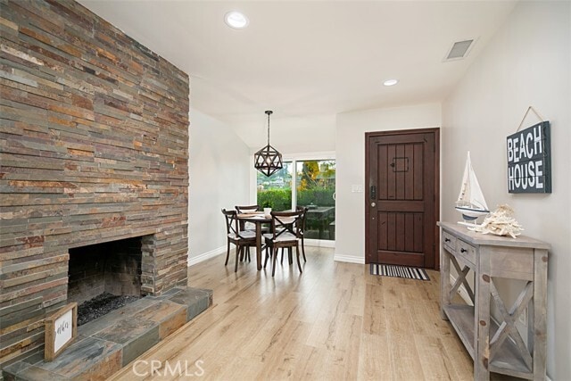 Photo - 967 Oriole Dr