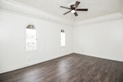 Photo - 4570 W Adams Blvd Apartment Unit 4570