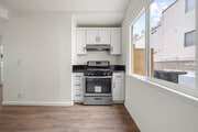 Photo - 6940 Woodley Ave Apartments Unit 2