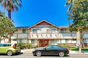 Photo - Rustic Villa Apartments