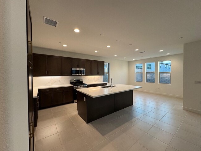 Photo - 74240 Becker St