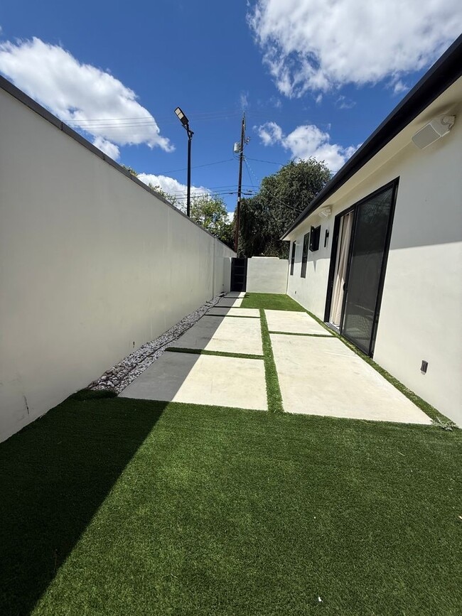 Photo - 2 bed, 1 bath ADU