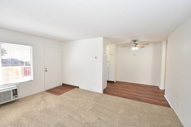 Photo - Parkview Poway Apartments | Comfortable Li...