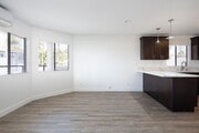 Photo - Beautiful Bird Rock 1 Bedroom with Washer/... Apartment Unit 2A
