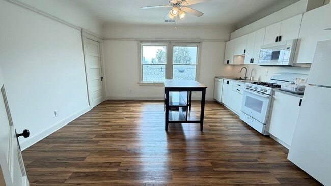 Photo - 508 Belmont Ave Unit 508 Belmont Avenue