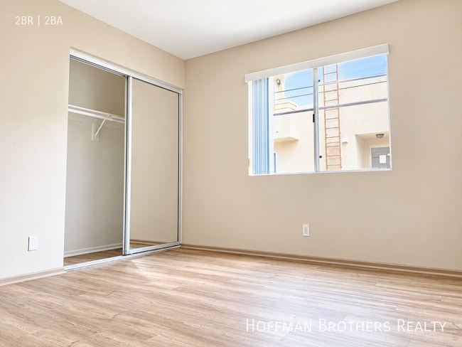 Photo - 3130 Bagley Ave Unit 209