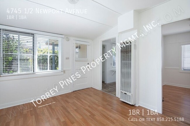 Building Photo - 4745 1/2 Newport Avenue- Rental