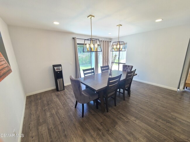Photo - 833 Shadow Lake Dr