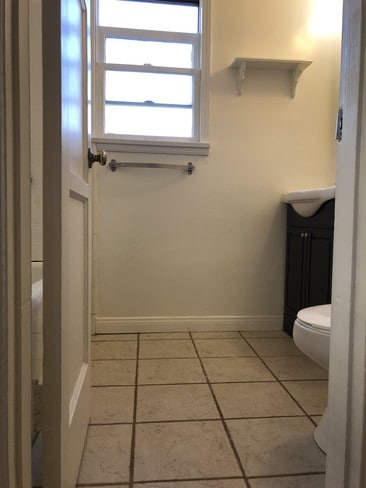 Building Photo - 11471 Cumpston St Unit 0