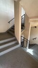 Staircase - 5138 Hazeltine Ave