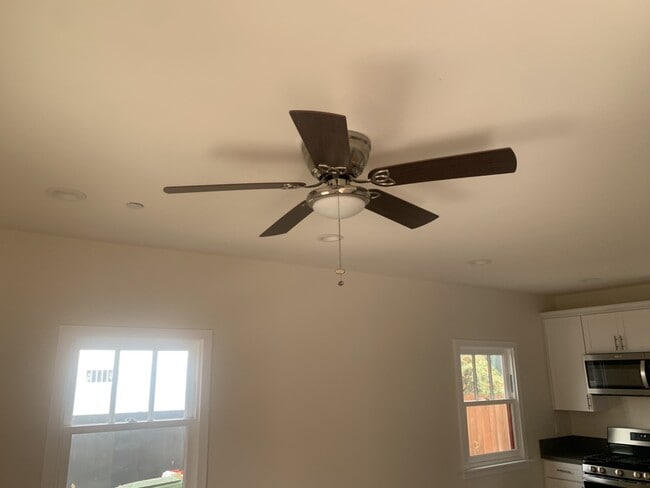 Photo - Brand New 2BR/1BA with Downtown LA Views i... Unit 1733 1/2