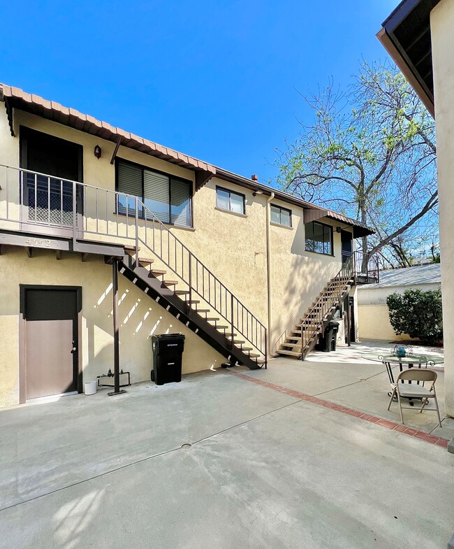 Exterior of Back Duplex - available apartment is on the right - 4550 Vista del Monte Ave Unit 4550 1/2 Vista Del Monte ( 2)