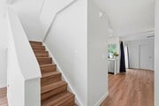 Photo - 10432 Larwin Ave