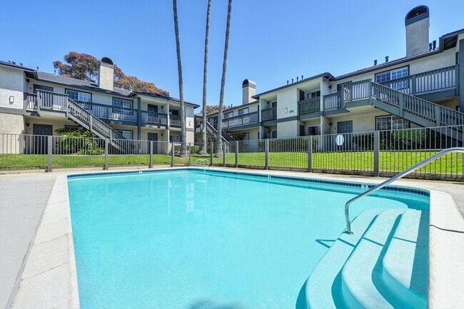 Photo - Elan Sandcastle Shores