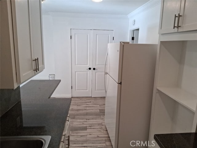 Photo - 1040 Cedar Ave Unit 2